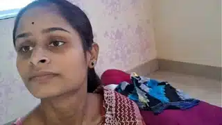 Bhabhi’s Secret Toy Session On Bed While Alone