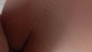 Secretaria es culiada por su jefe después de una reunión