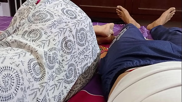 Big ass Indian Aunty fucking desi porn