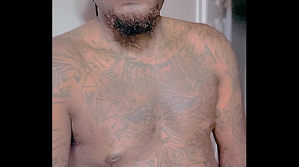 Just hit 1 mil on xvideos, I love yall