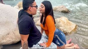 video viral filtrado jovencita estudiante tiene sexo al aire en el rio de cucuta colombia llamado la termotasajero. sexo en publico
