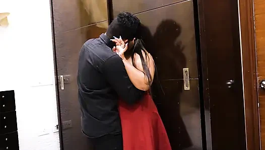 HONEYMOON COUPLE FUCKING EACH OTHER HARDLY, IN HOTEL ROOM, HARDCORE MORING ROMMANCE