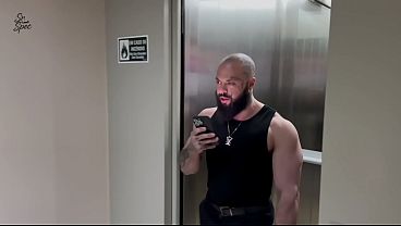 Ele tinha uma verdadeira submissa! Gabe Spec em sessão real de dominacao e BDSM