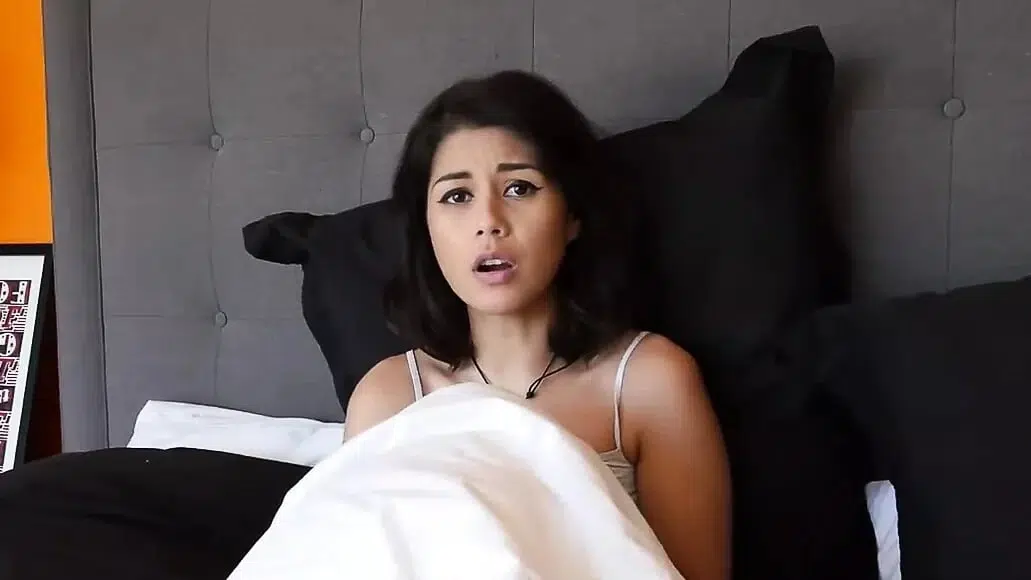Kinky Family – Fuck her hairy pussy goodbye