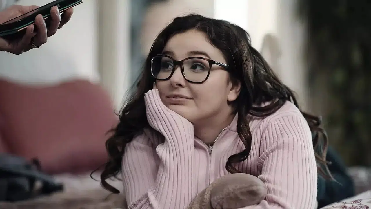 Step Daddy FREEZES Spoiled Stepdaughter to Give Her the Orgasm of a Lifetime